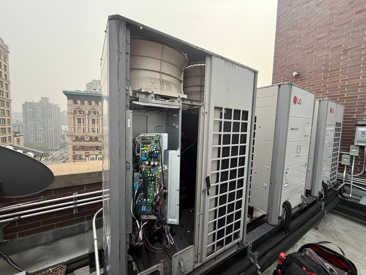 LG Multi V VRF condenser unit in Manhattan